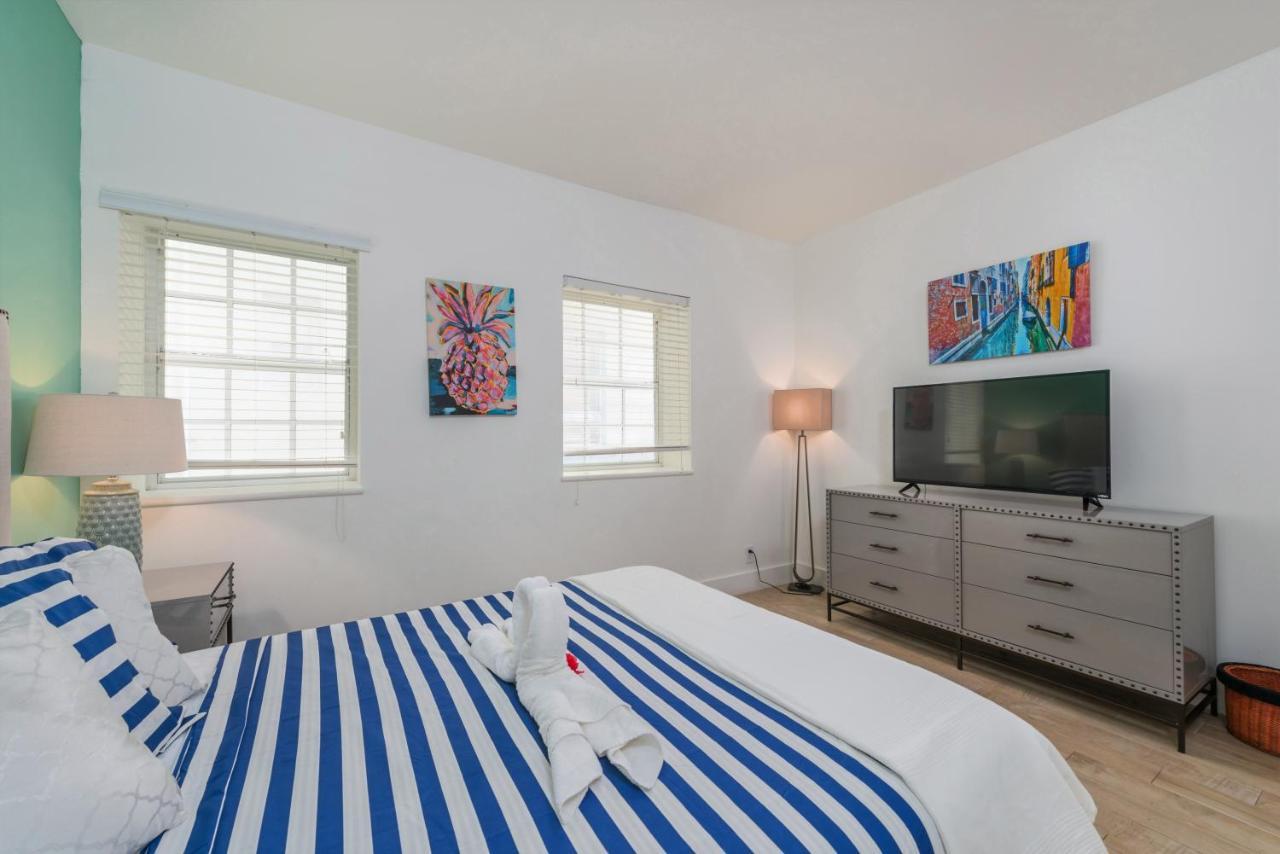 Sobe Lux Suites On Ocean Miami Beach Exterior photo