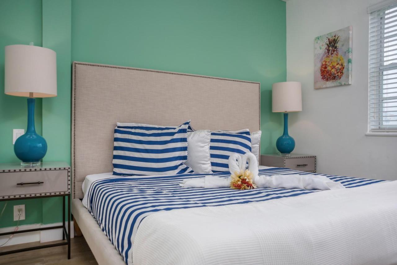 Sobe Lux Suites On Ocean Miami Beach Exterior photo